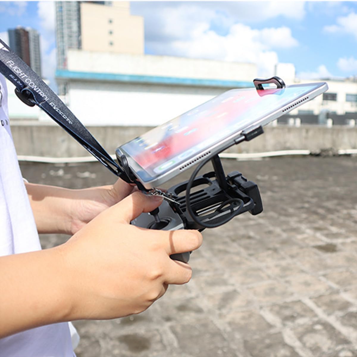 1773052140_78_Universal-Adjustable-Drone-Tablet-Holder Universal Adjustable Drone Tablet Holder